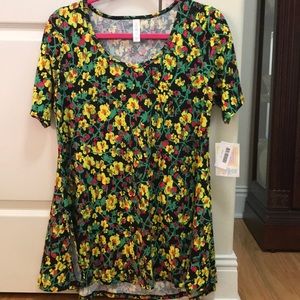NWT Lularoe floral perfect t t-shirt